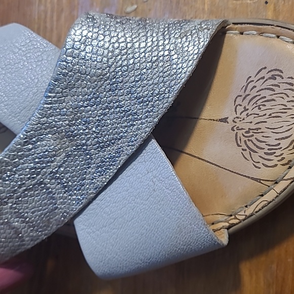 South African Tosnga Hand Made Leather Sandals - Picture 7 of 10